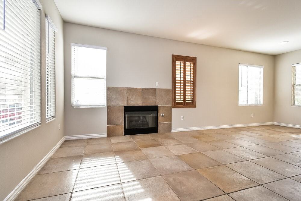 8553 Zelkova Ct - Photo 4 of 17