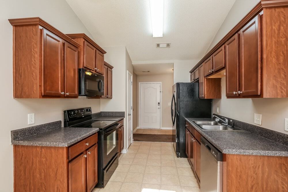 2120 Crown Park Dr - Photo 7 of 16