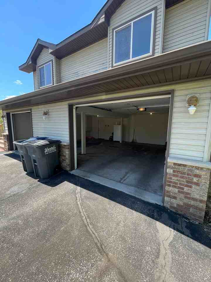 3865 Stebner Rd - Photo 3 of 43