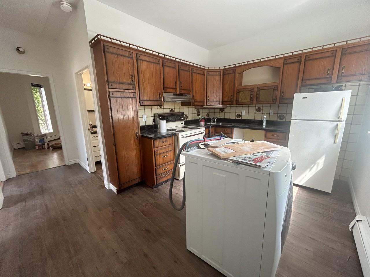 865 King St E #2 - Photo 5 of 5