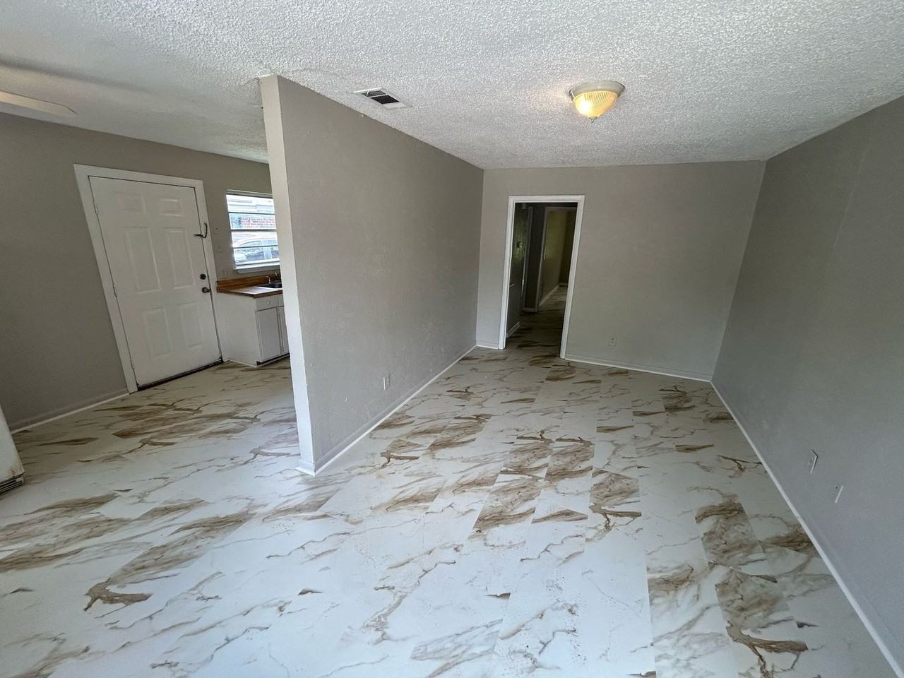 4124 Kernack Street - Photo 5 of 14