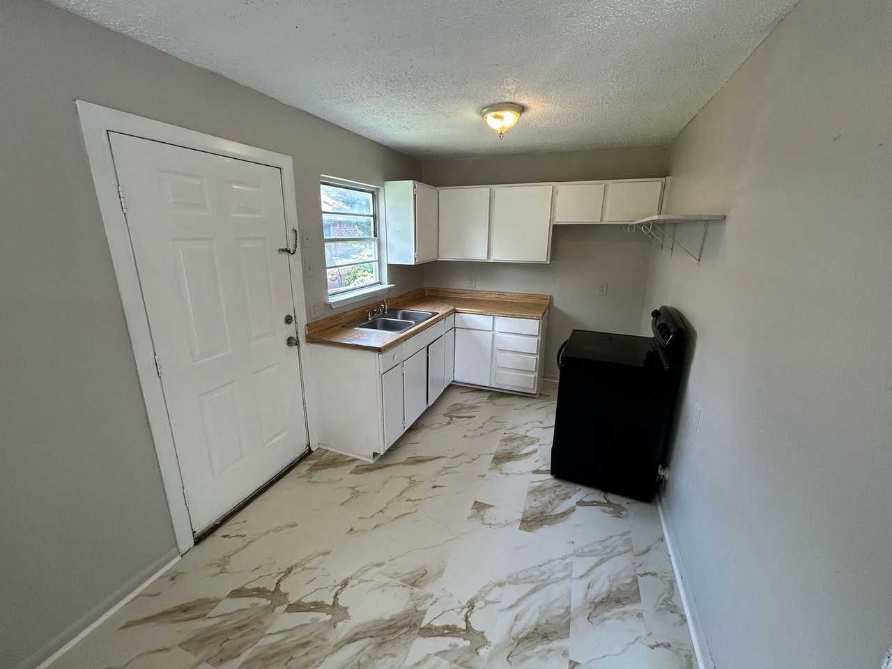 4124 Kernack Street - Photo 7 of 14