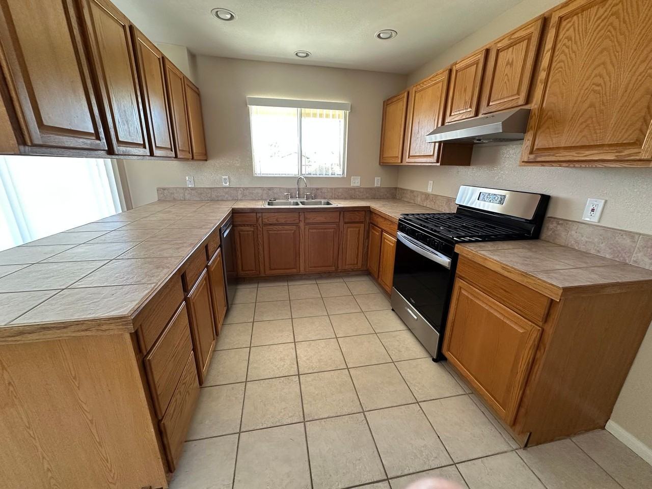 6629 La Habra Ave - Photo 6 of 27