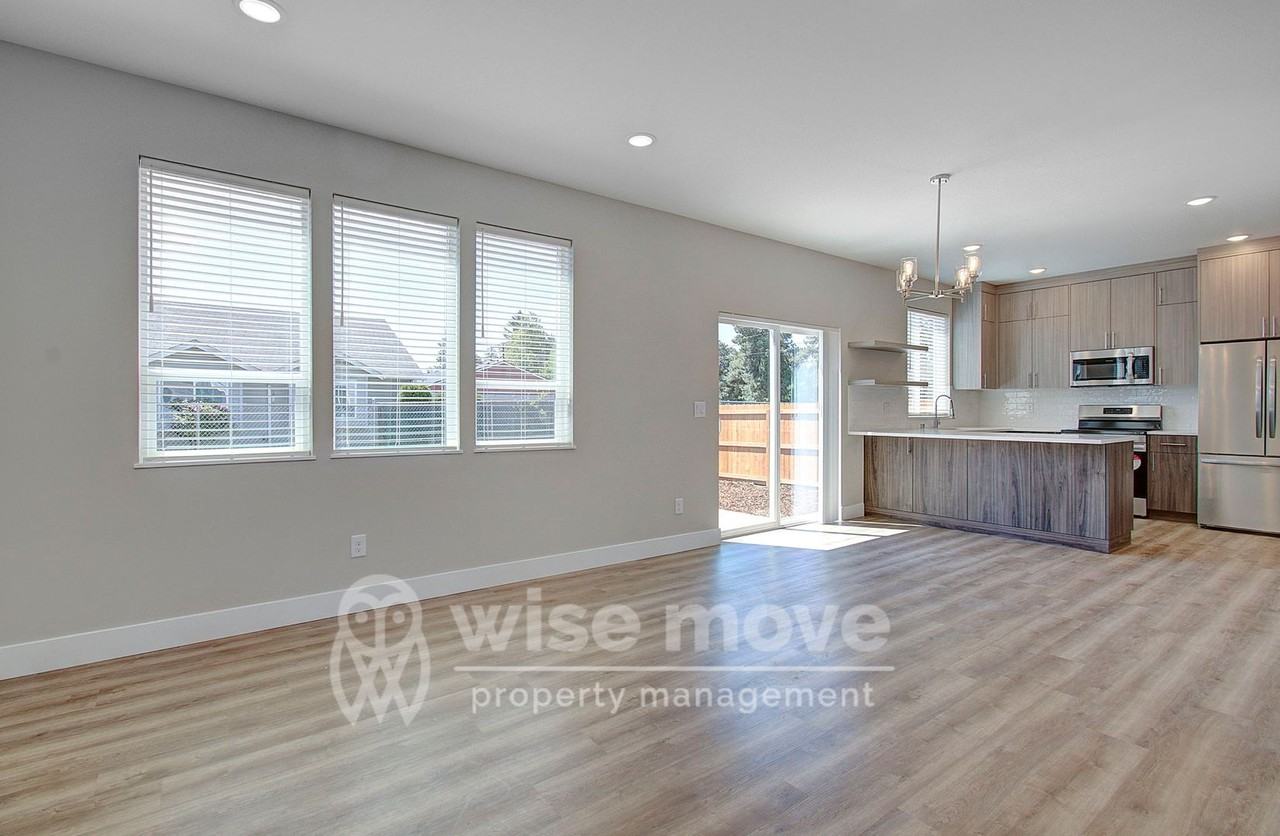 1307 N Garrison Rd - Photo 6 of 31