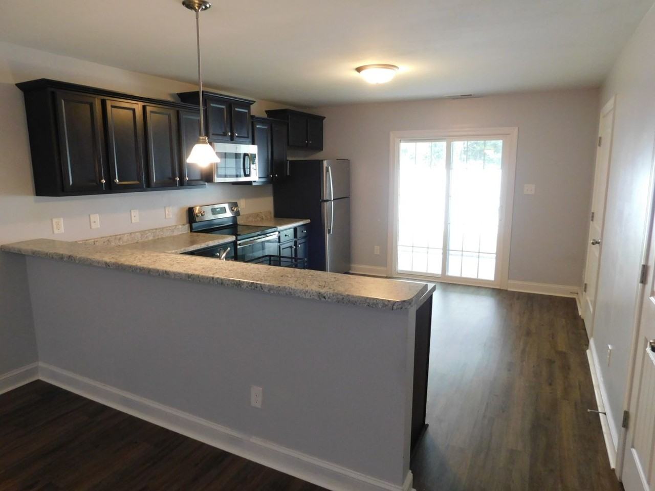 138 Heather Glen Cir - Photo 5 of 21