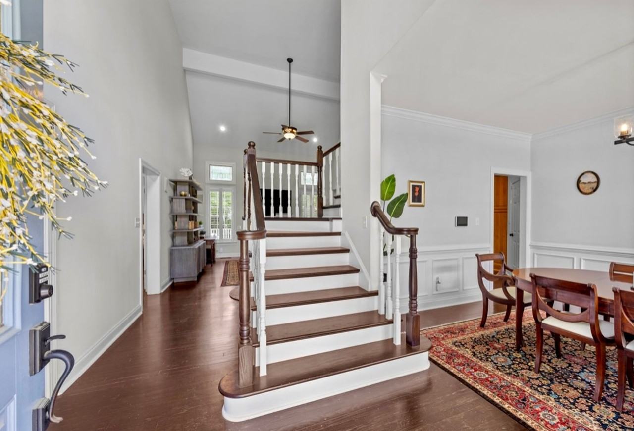 3504 Cranberry Ln - Photo 2 of 24