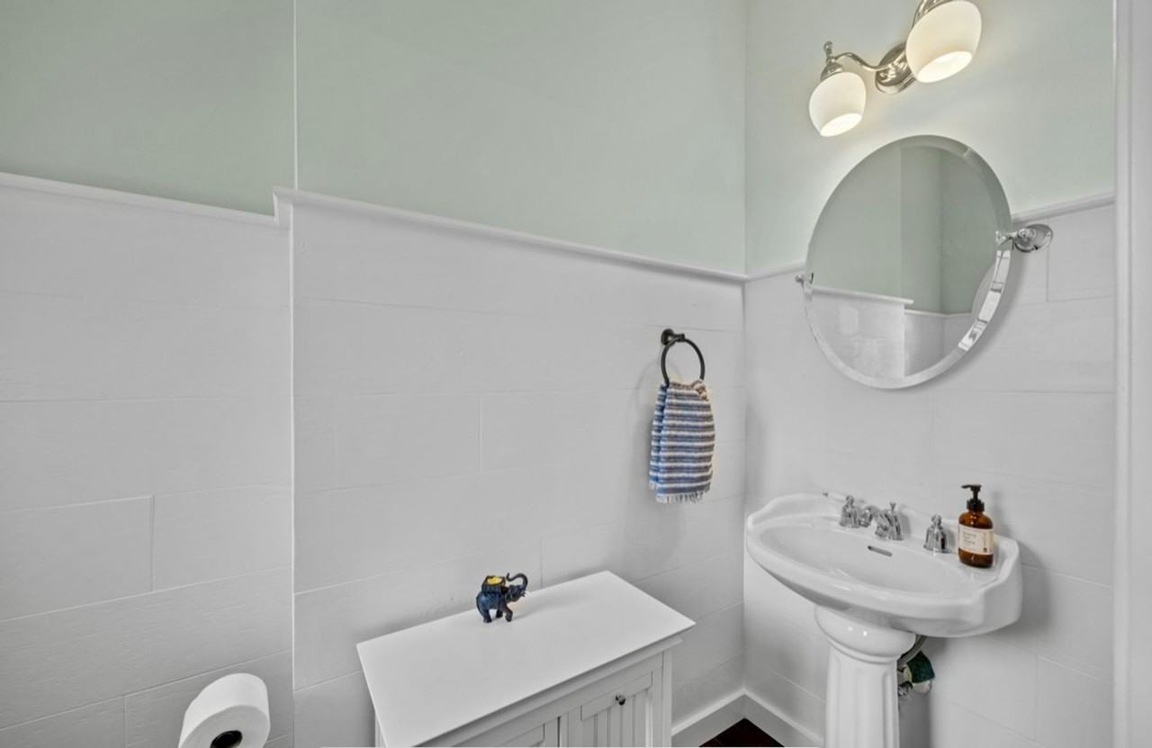 3504 Cranberry Ln - Photo 3 of 24