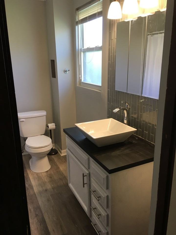 702 Fairview Ave - Photo 2 of 22