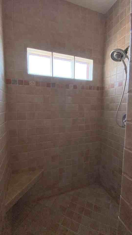 145 Windmill Trl N - Photo 3 of 18