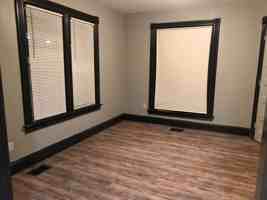 featured image of 793 Park Ave