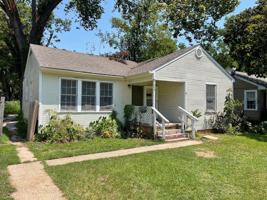 featured image of 206 E Mccormick St