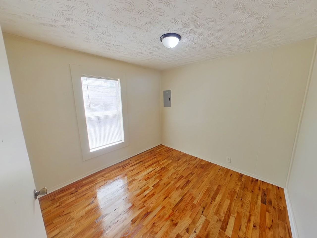 3130 S Davidson St - Photo 6 of 6