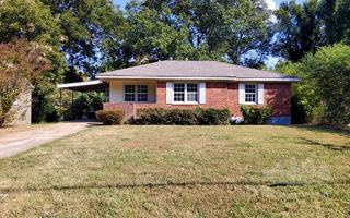featured image of 3808 Windcrest Rd