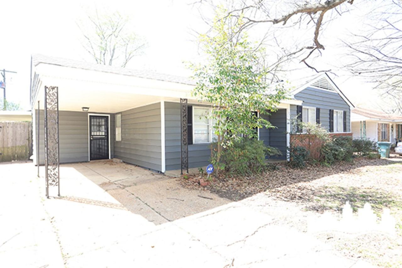 1555 Staunton Dr - Photo 3 of 17