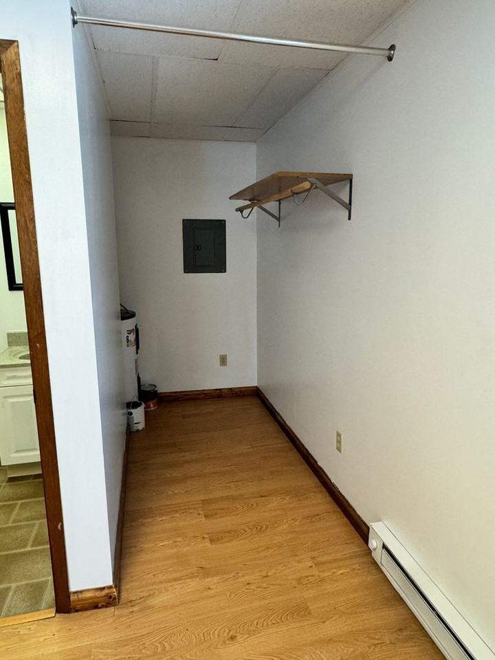 610 Pleasant Ave S - Photo 3 of 6