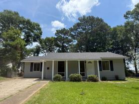 9119 Bridgewood Dr - Photo 1 of 1