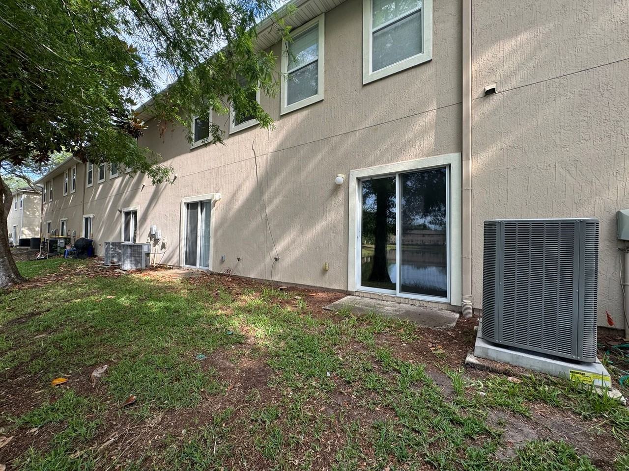 7806 Melvin Rd - Photo 4 of 27