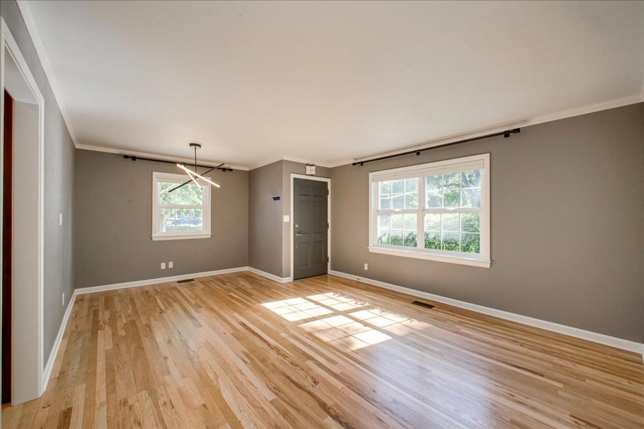 2215 N 23rd St - Photo 4 of 22