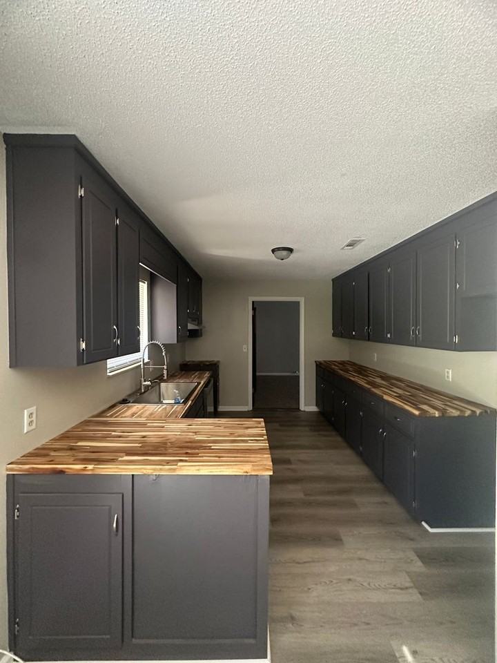 125 Patricia Ln - Photo 5 of 22