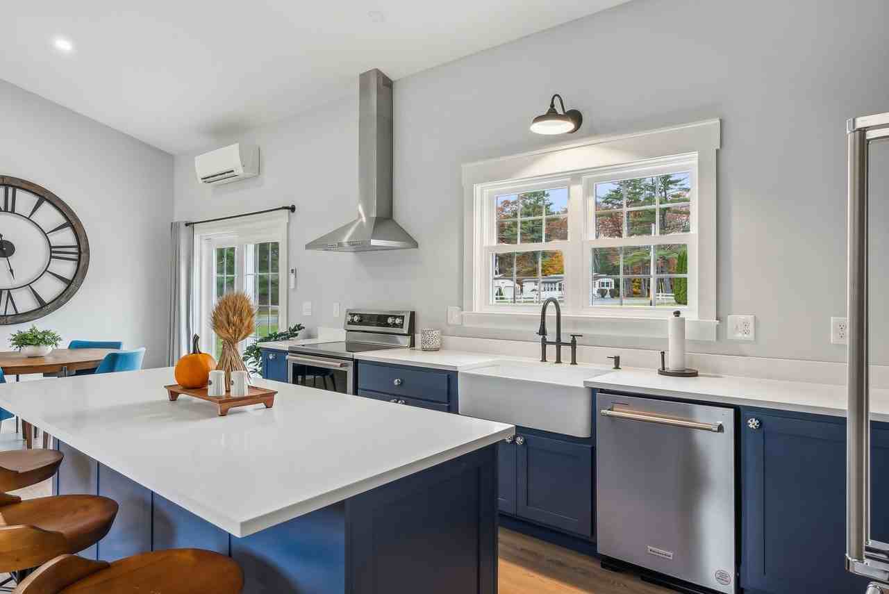 204 Puddledock Rd - Photo 6 of 11