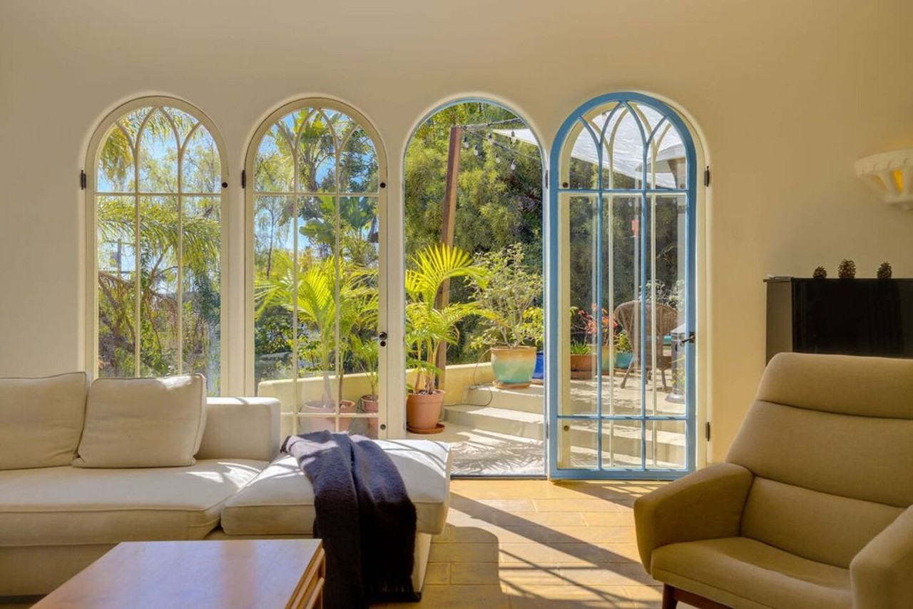 4778 Cromwell Ave - Photo 6 of 38