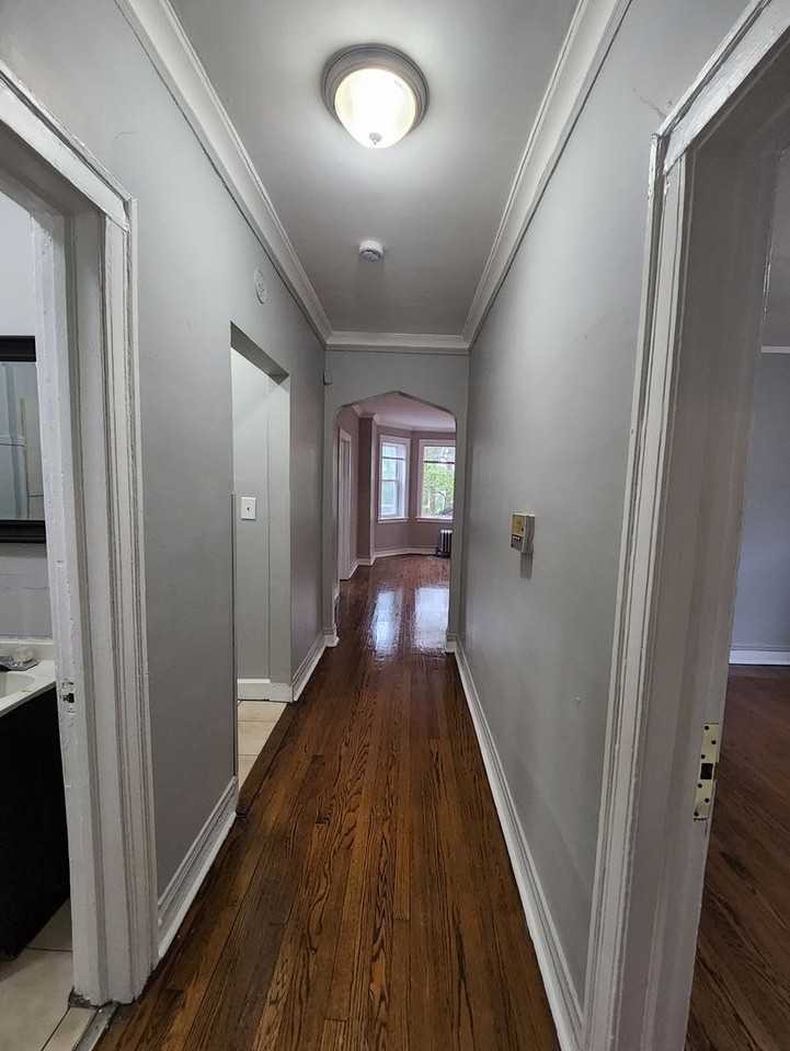 1949 E 73rd - Photo 3 of 17