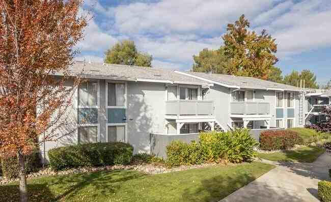 3300 Parkside Dr - Photo 6 of 28