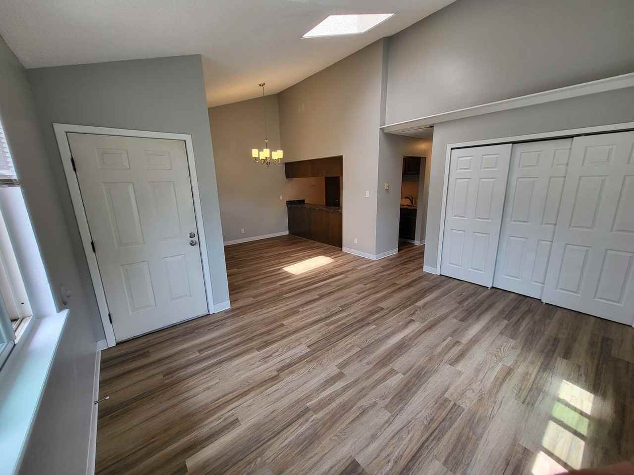 214 S Ingalls St - Photo 2 of 15