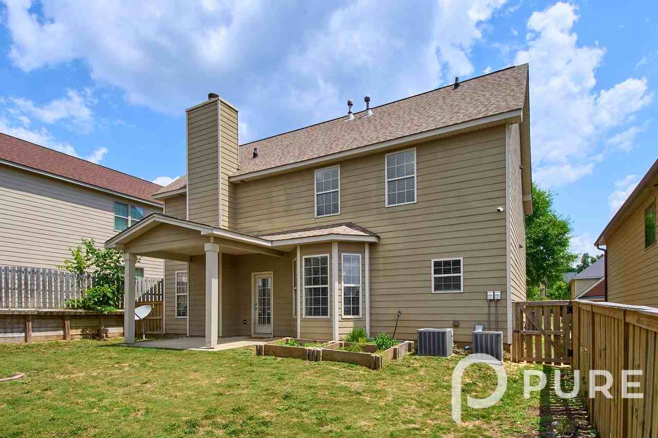 522 Moulton Way - Photo 3 of 30