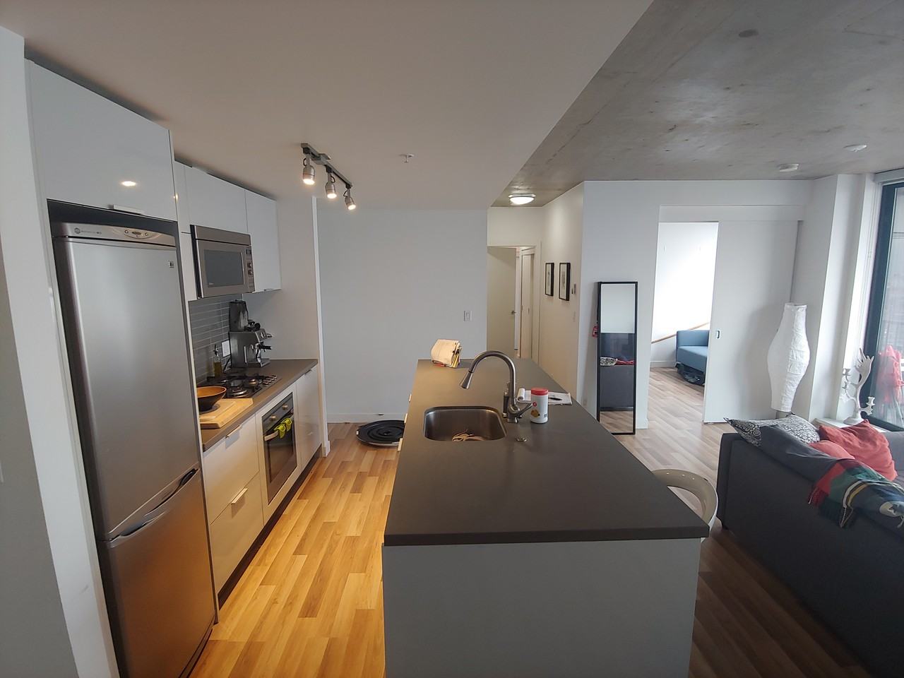 128 West Cordova Street #3201 - Photo 3 of 19