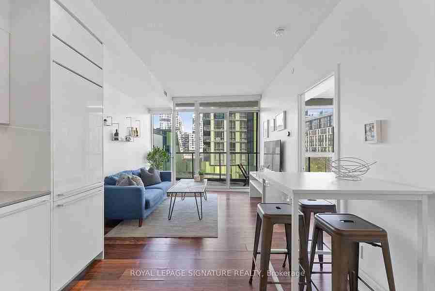 90 Queens Wharf Road #315