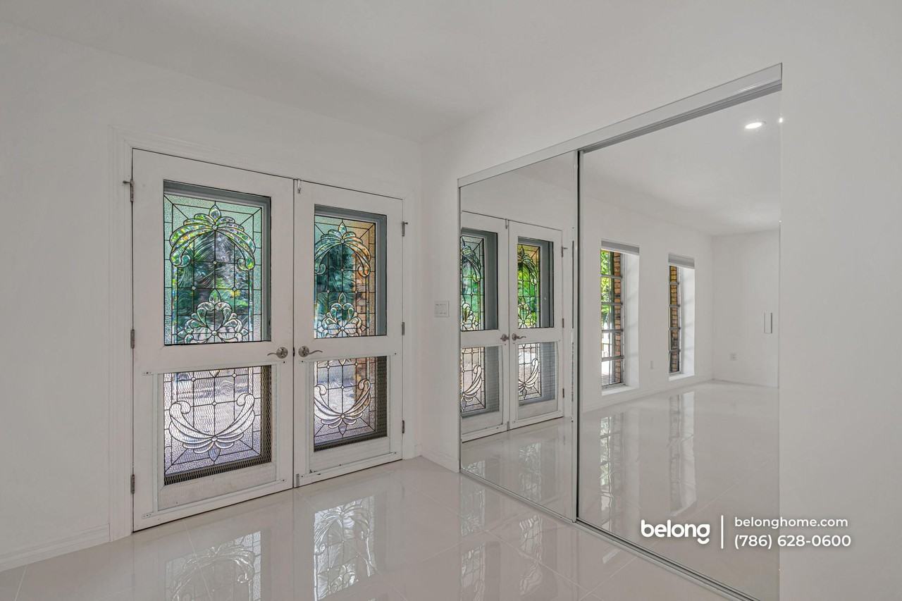 6235 4th St #6235 - Photo 4 of 42