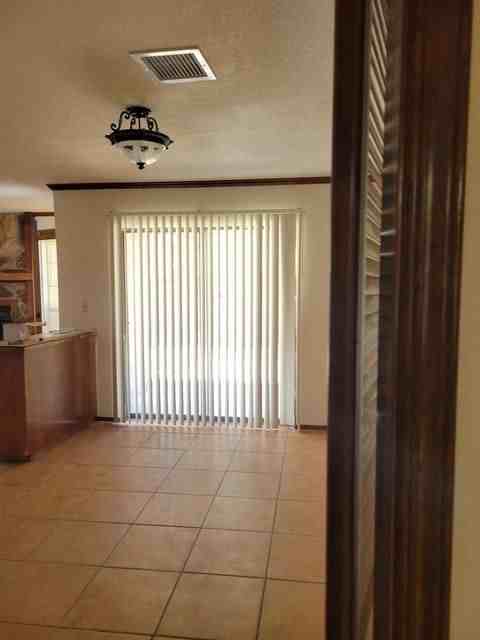 5624 Spiritus Pl - Photo 3 of 7