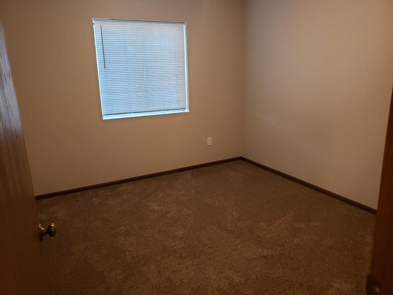 Tower Apartments - Photo 7 of 10