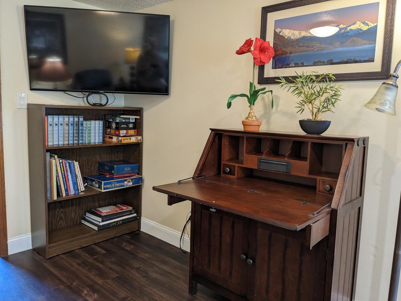 9001 Mahogany Row Se #B - Photo 5 of 25