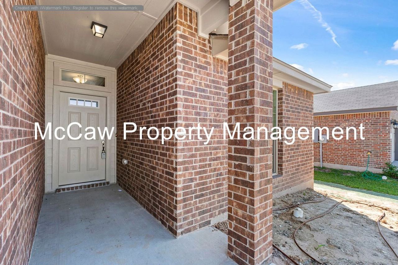 3000 Risinger Rd - Photo 2 of 25