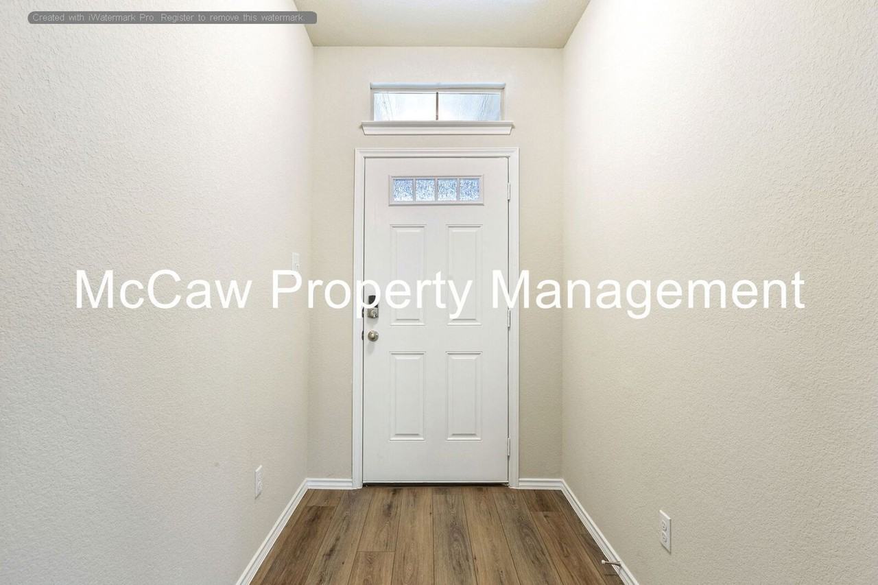 3000 Risinger Rd - Photo 3 of 25