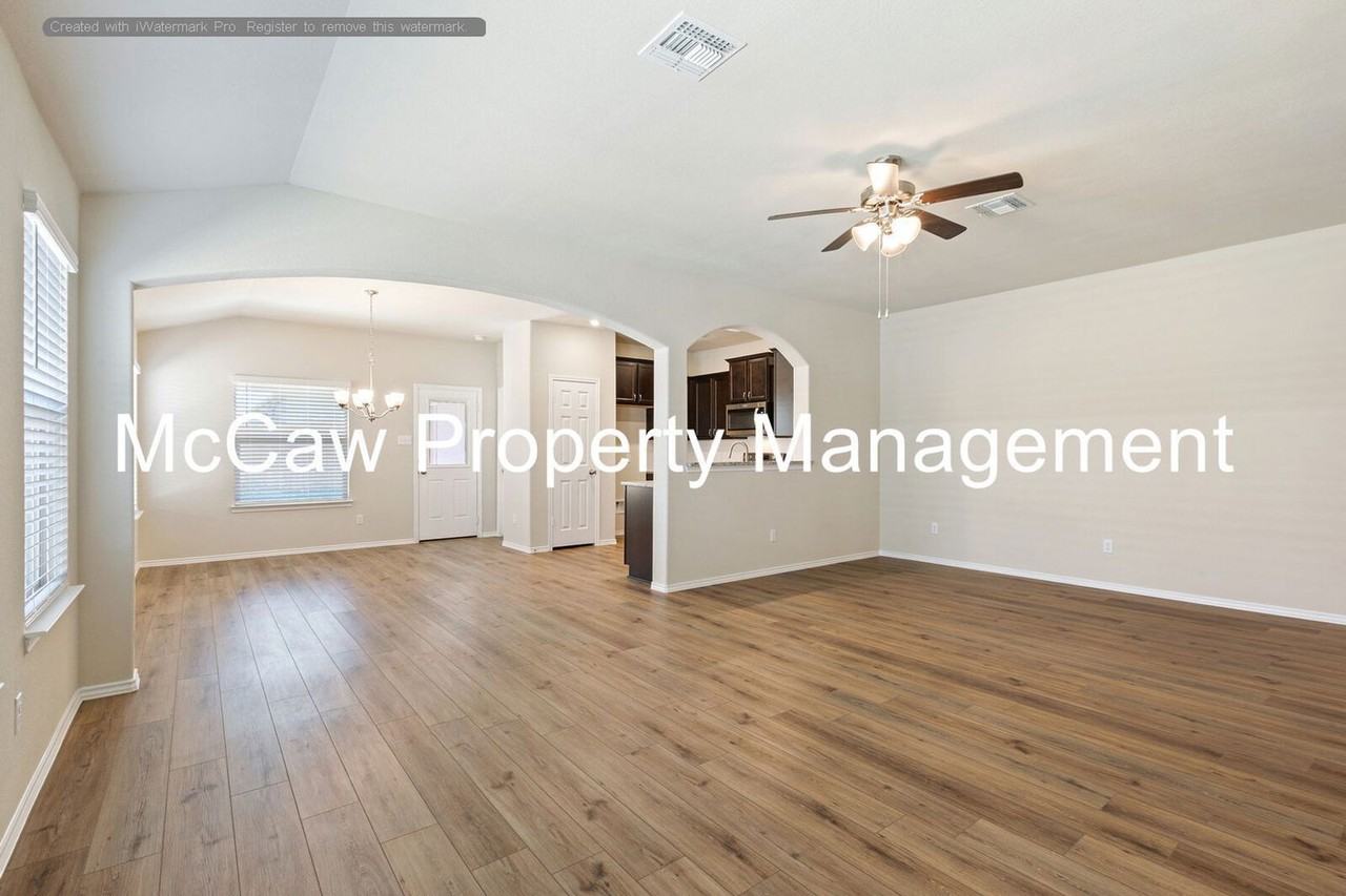 3000 Risinger Rd - Photo 7 of 25