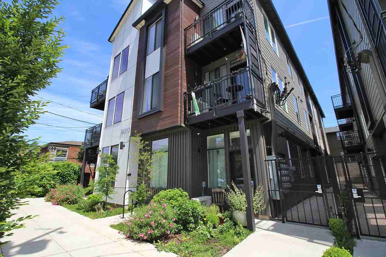 1111 SE Tenino St - Photo 4 of 18