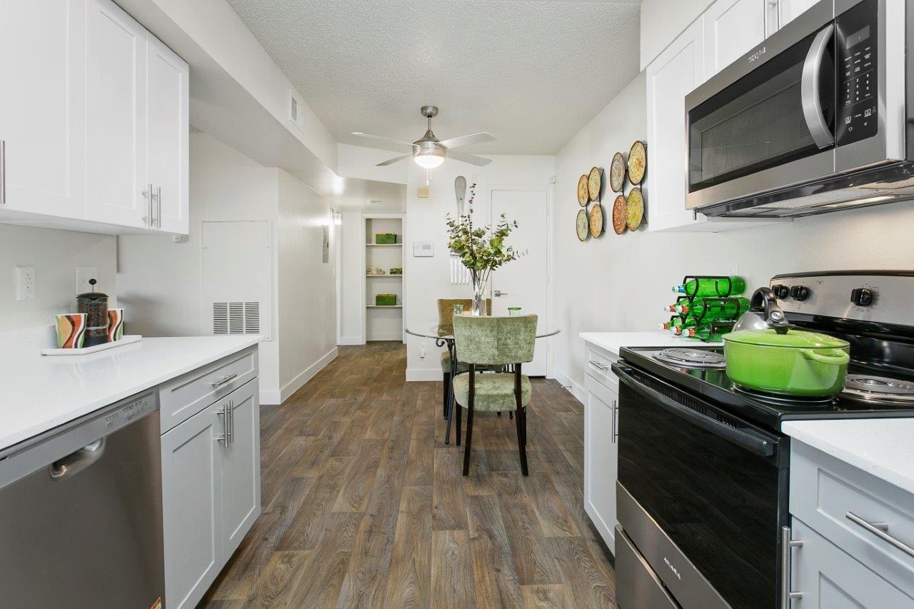 Palm Crest at Station 40 - Photo 2 of 20