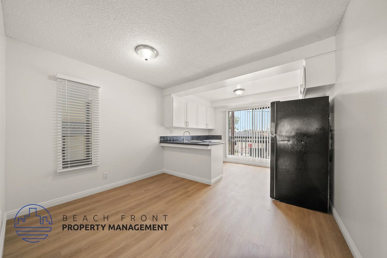4015 W. 137th St. - Photo 3 of 25