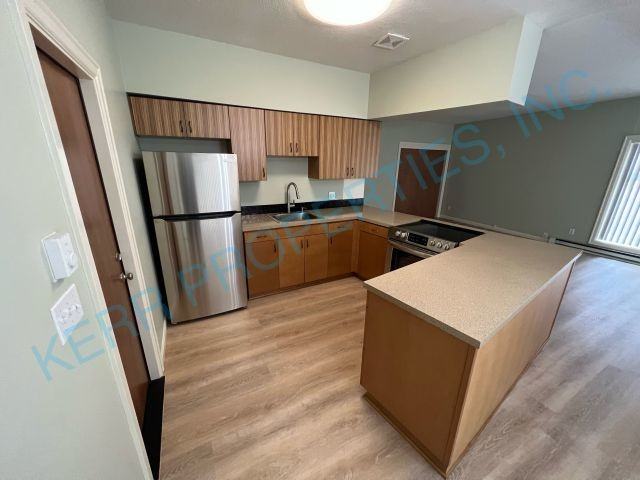 3824 Se 51st Ave - Photo 7 of 17