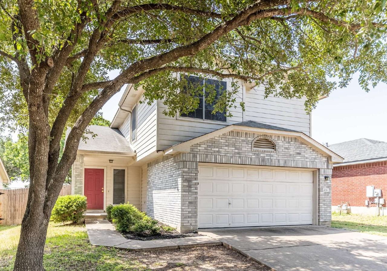 2016 Buckley Ln - Photo 3 of 34