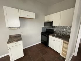 909 Alametos - Photo 1 of 1