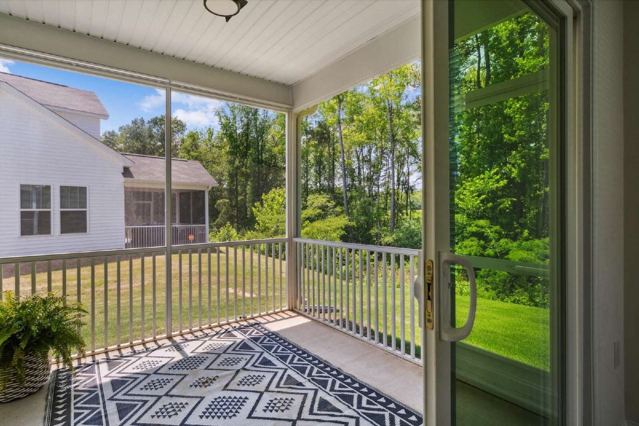 130 Silent Brook Trl - Photo 5 of 41