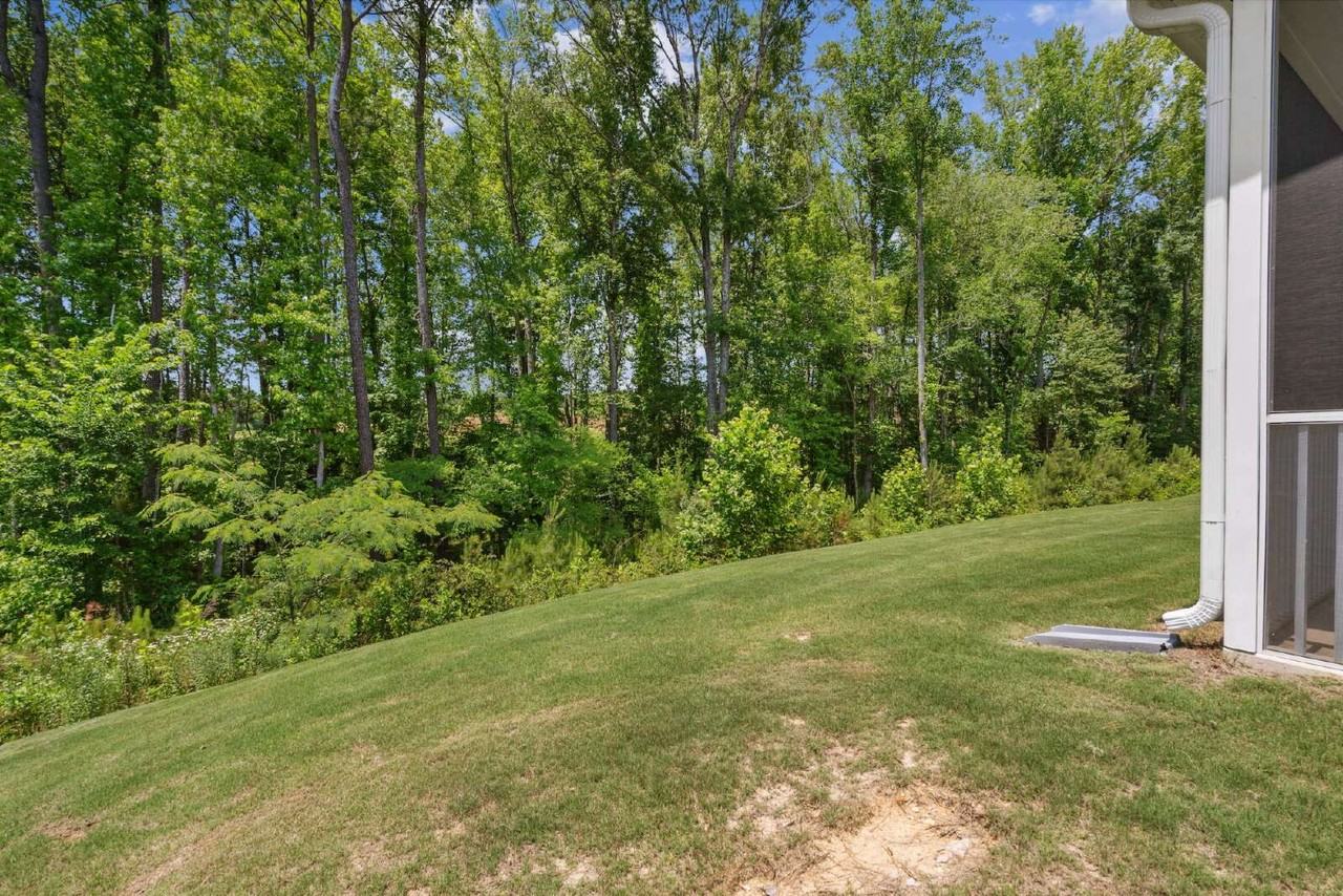 130 Silent Brook Trl - Photo 7 of 41