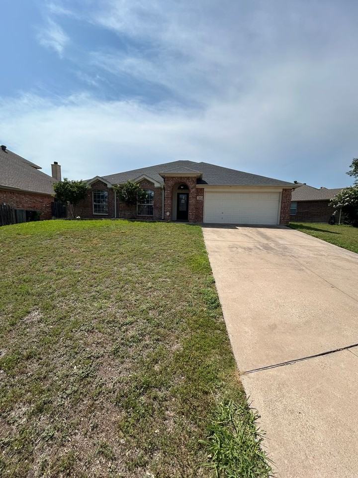 163 Overland Trl - Photo 2 of 50