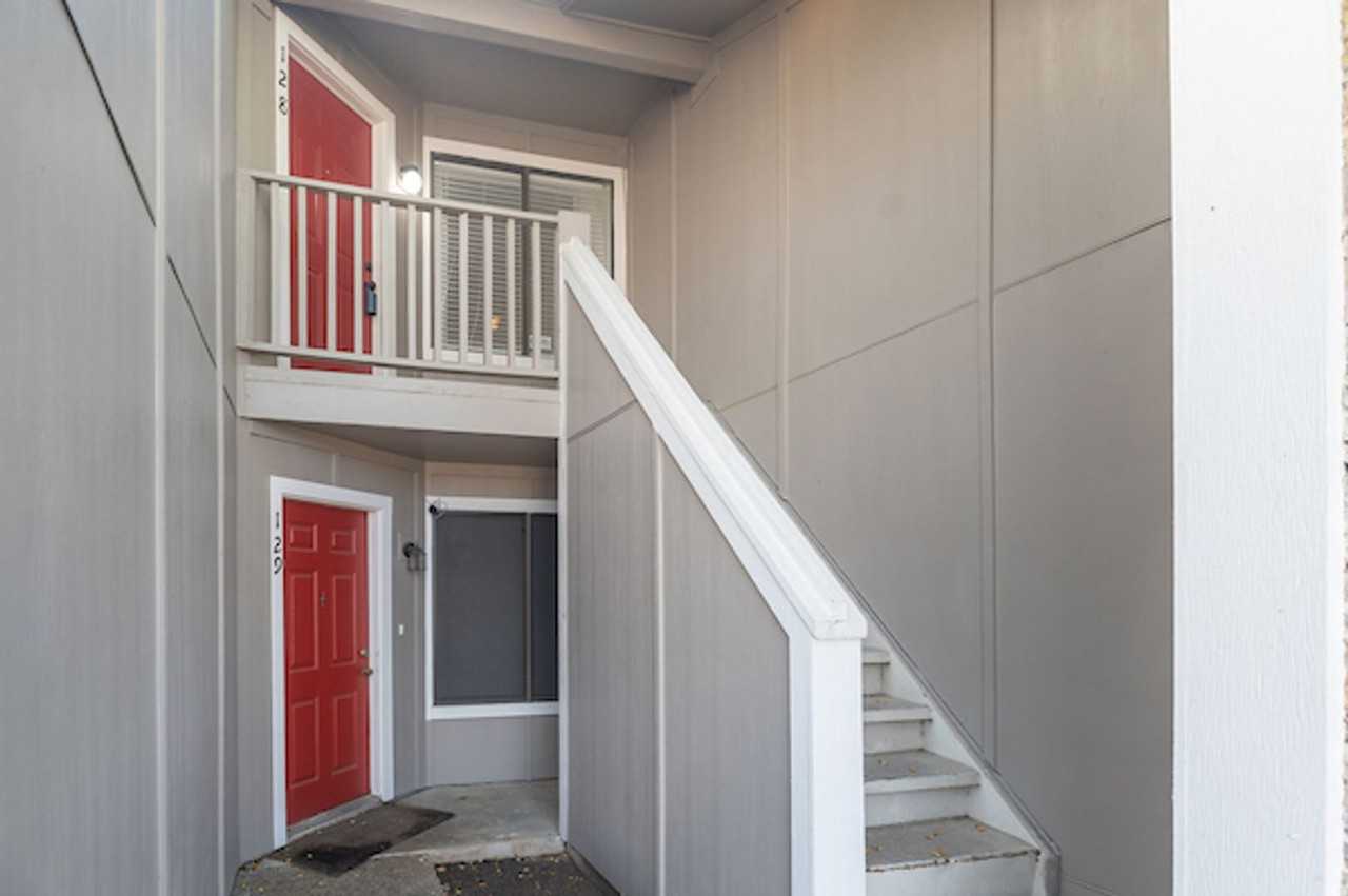 1740 Timber Ridge Rd - Photo 2 of 24