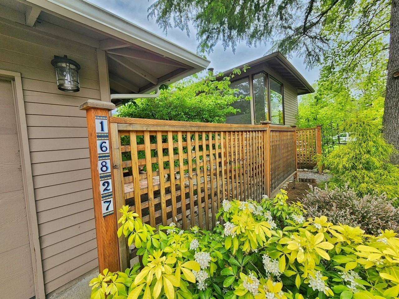 16827 Ne 32nd St - Photo 3 of 23