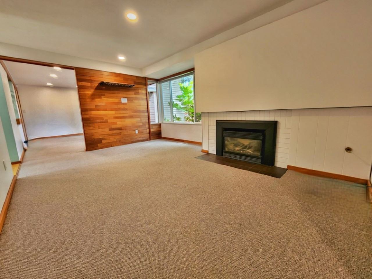 16827 Ne 32nd St - Photo 5 of 23